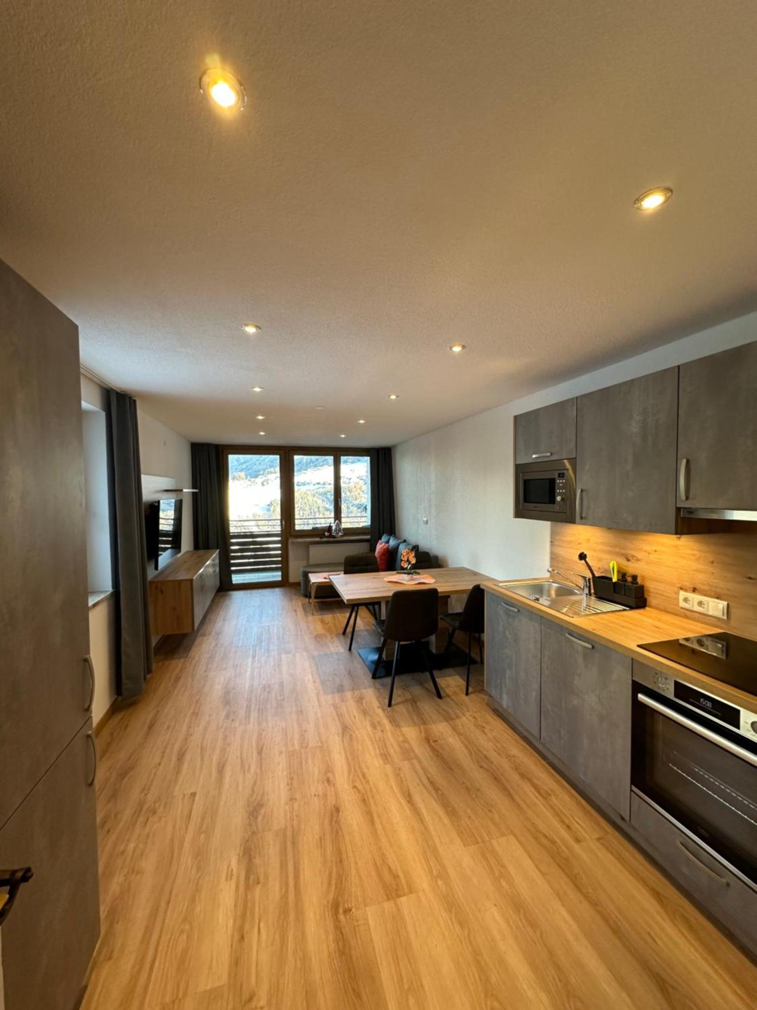 Appartements Dobler - S'Zischgn Arzl im Pitztal Esterno foto