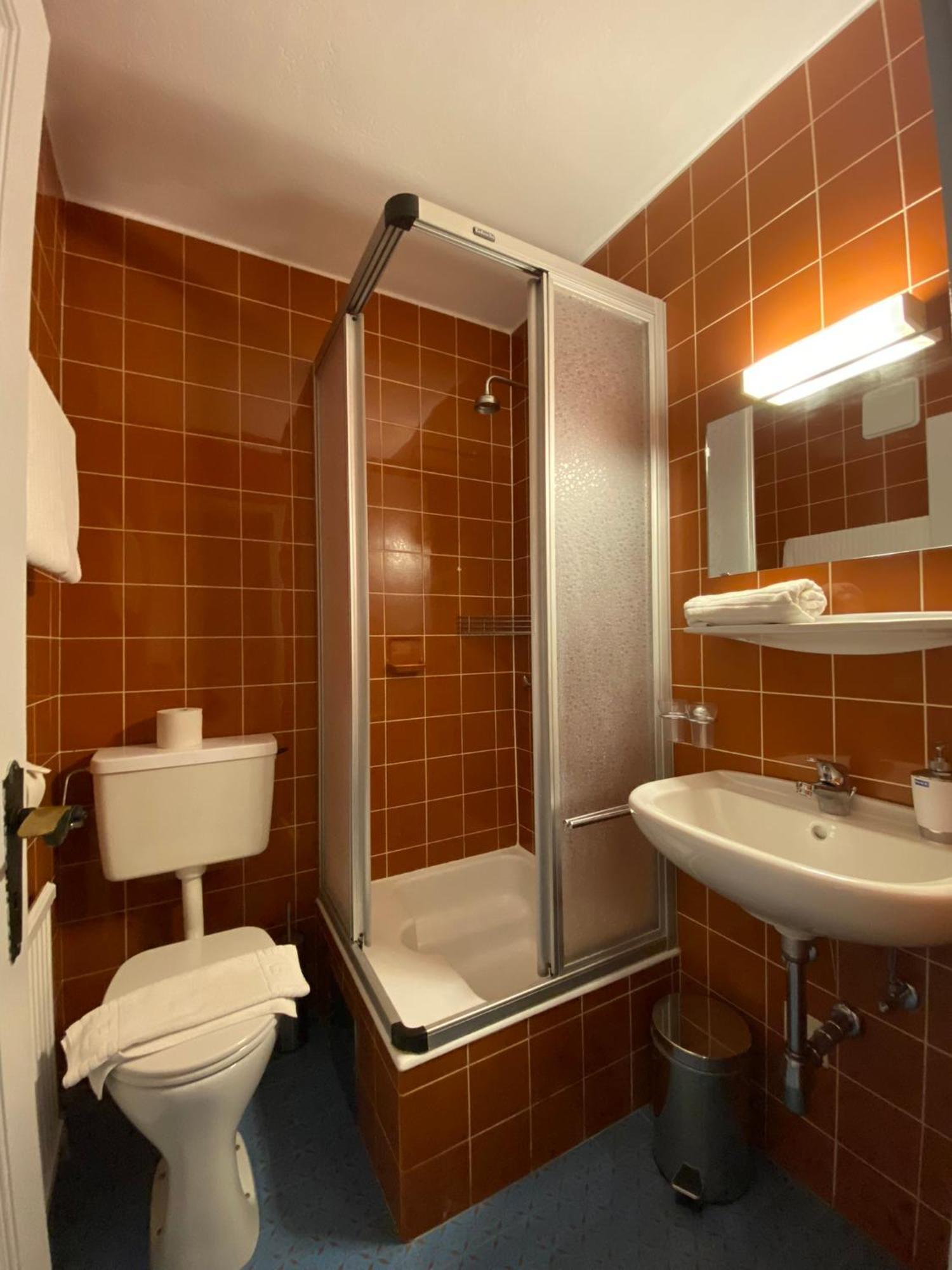Appartements Dobler - S'Zischgn Arzl im Pitztal Esterno foto